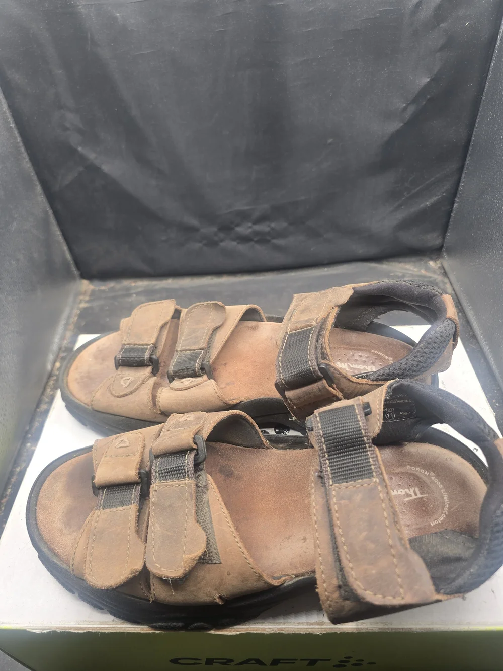 Thom McAn casual men